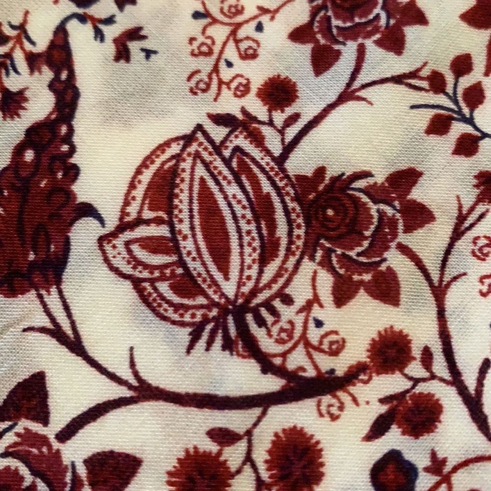 Flower pattern blouse - Picture 16 of 17